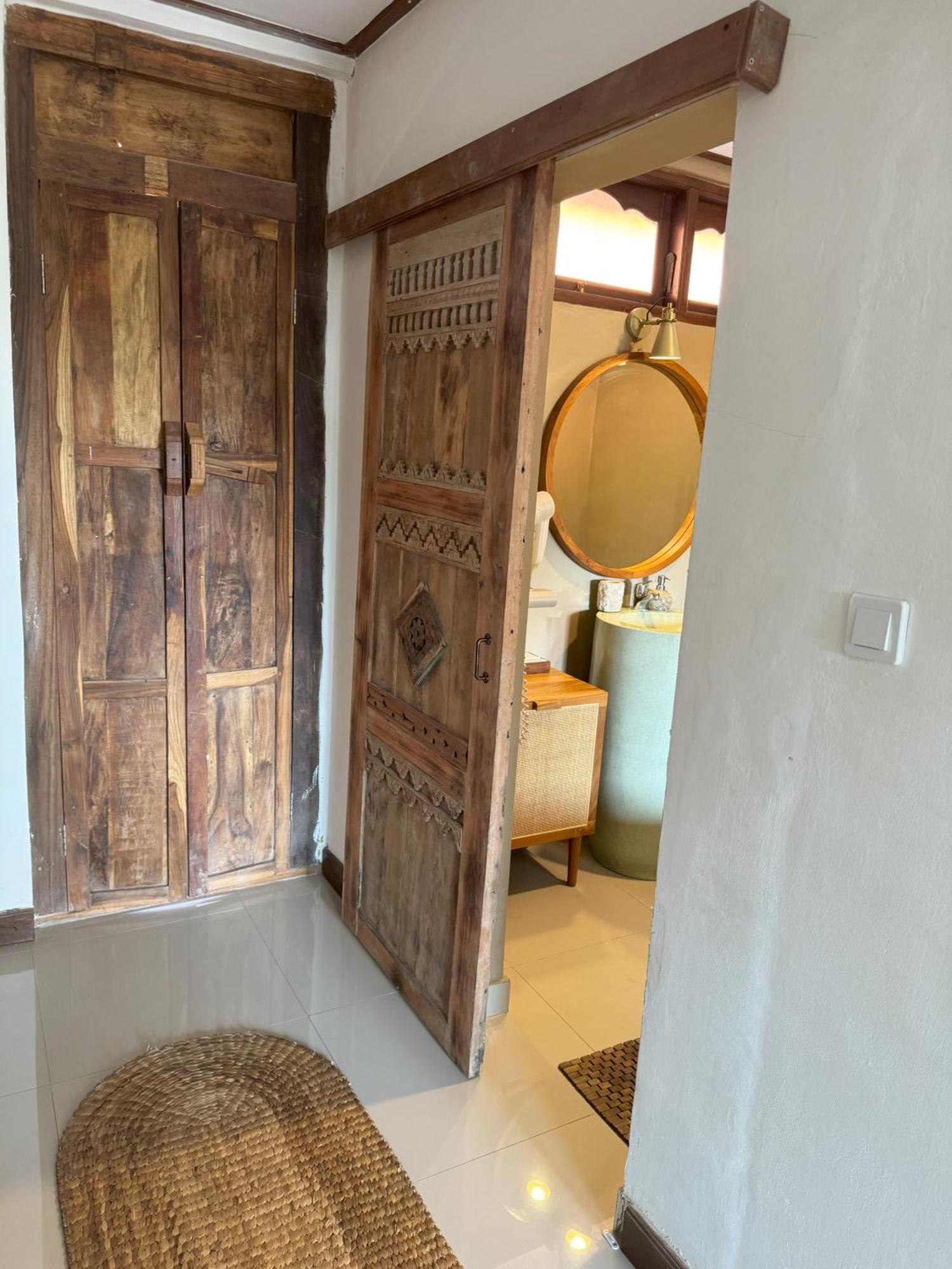 Hotel Chakra Living